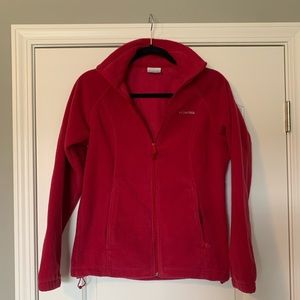 dark pink small columbia fleece.
